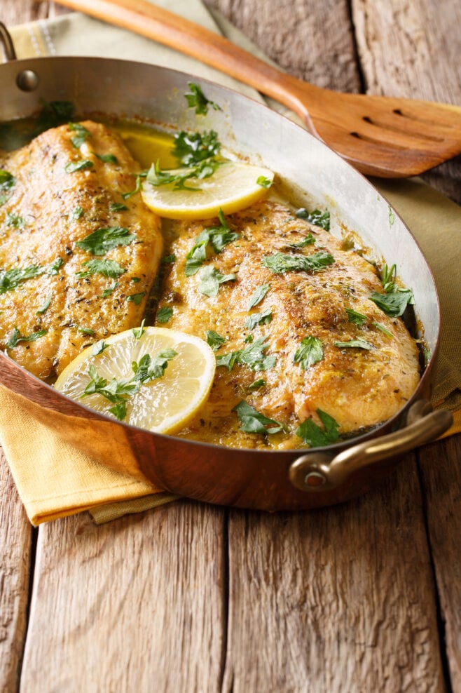 Filet de carrelet "meunière" émulsion d'agrumes